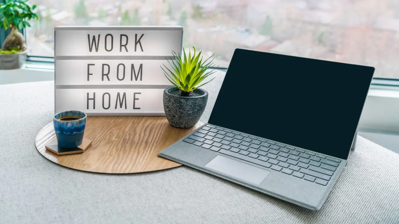 https://taxtron.ca/images/blog-images/wfh.png